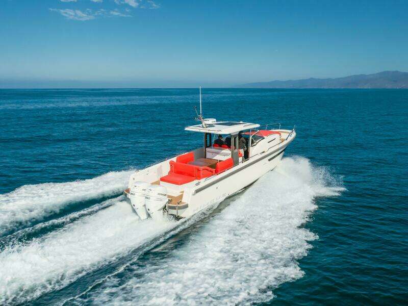 Intrepid 40ft Nimbus Yacht For Sale