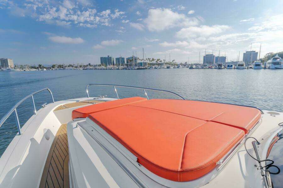 Intrepid 40ft Nimbus Yacht For Sale
