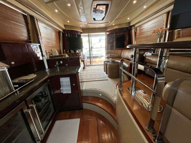 ACRUX 52ft Sea Ray Yacht For Sale