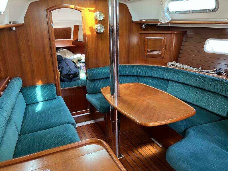 Egret 36ft Beneteau Yacht For Sale