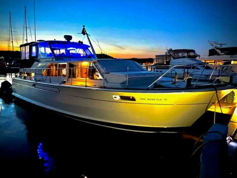 Yachta Yachta 42ft Chris Craft Yacht For Sale