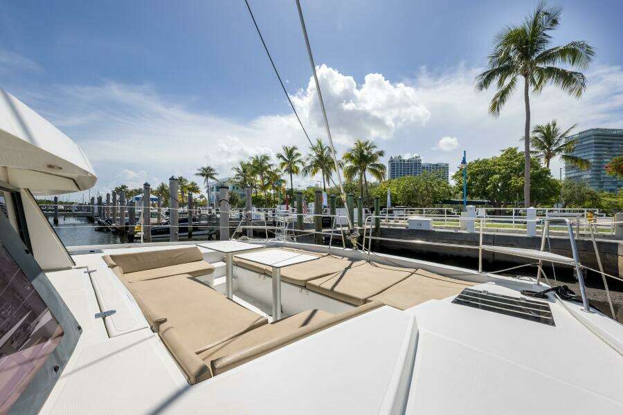 KNOT ON CALL 39ft Bali Yacht For Sale