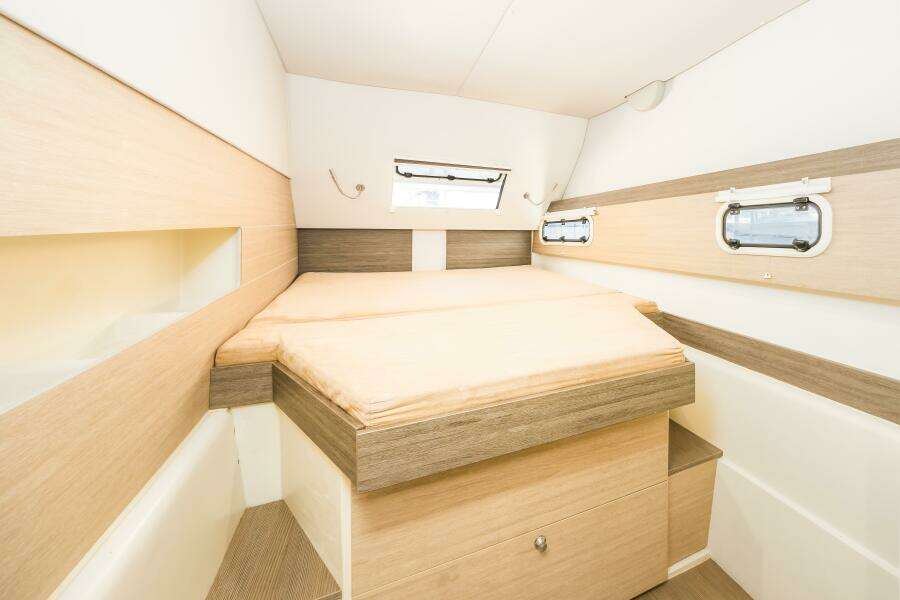 KNOT ON CALL 39ft Bali Yacht For Sale
