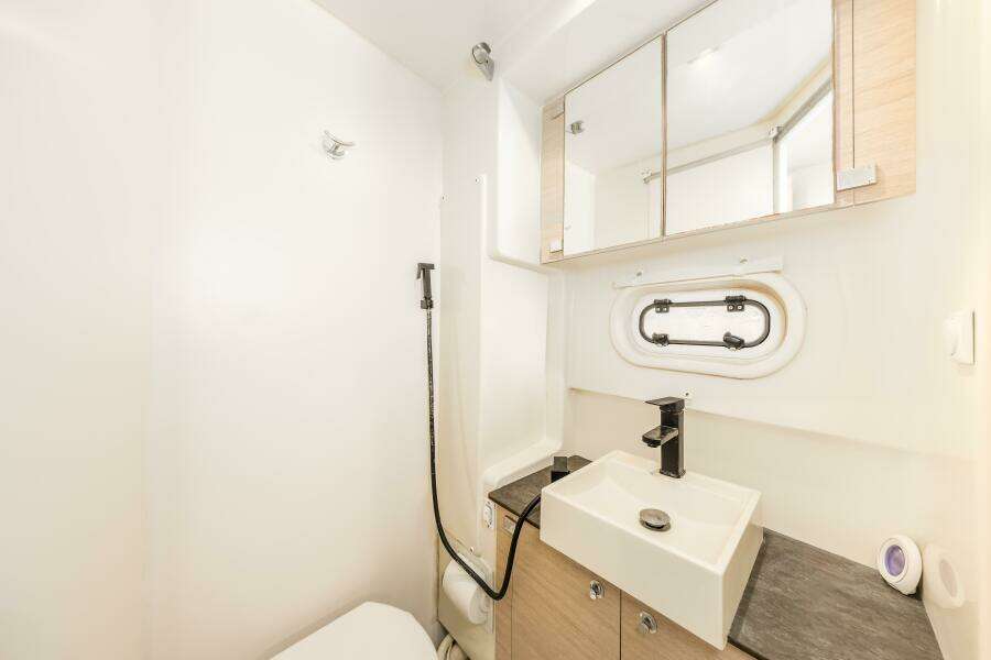 KNOT ON CALL 39ft Bali Yacht For Sale