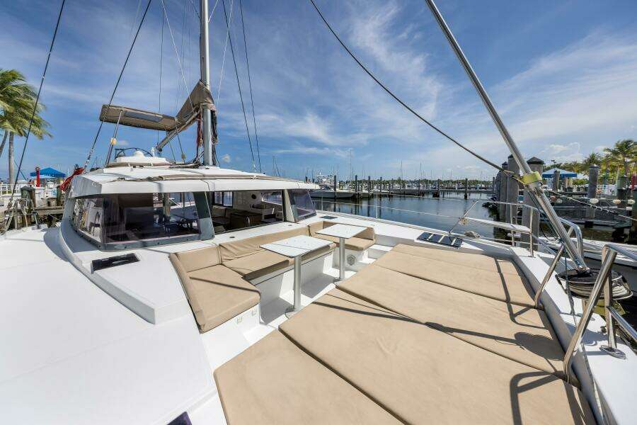 KNOT ON CALL 39ft Bali Yacht For Sale