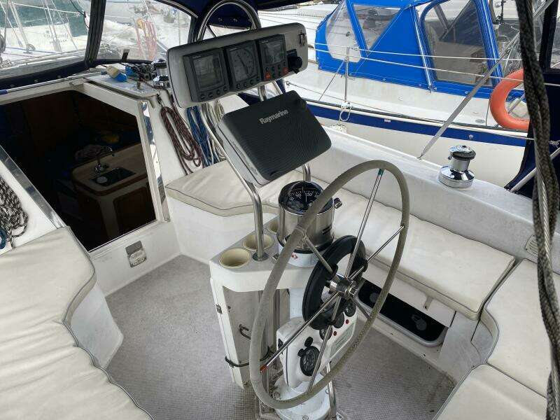 Loonseeker 31ft Catalina Yacht For Sale