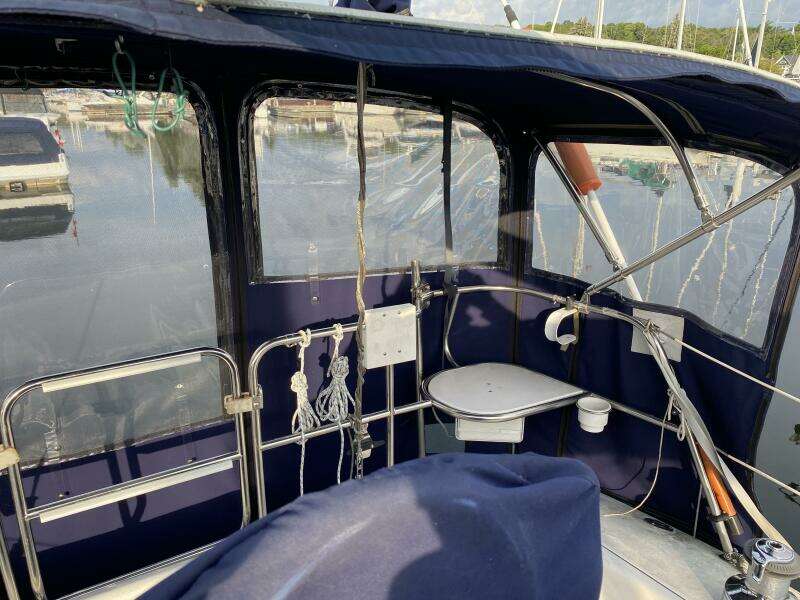 Loonseeker 31ft Catalina Yacht For Sale