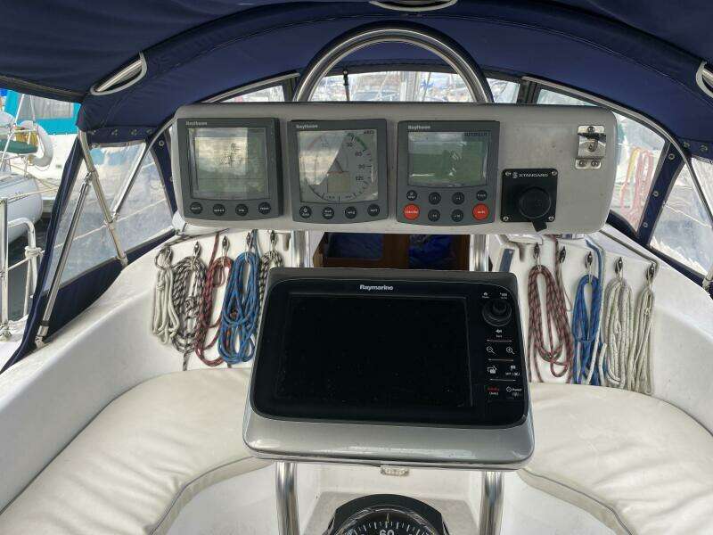 Loonseeker 31ft Catalina Yacht For Sale