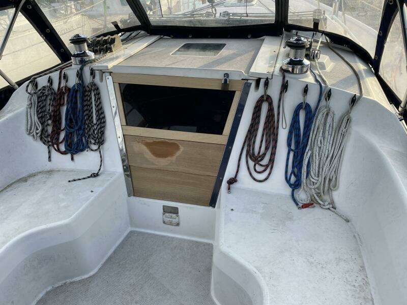 Loonseeker 31ft Catalina Yacht For Sale