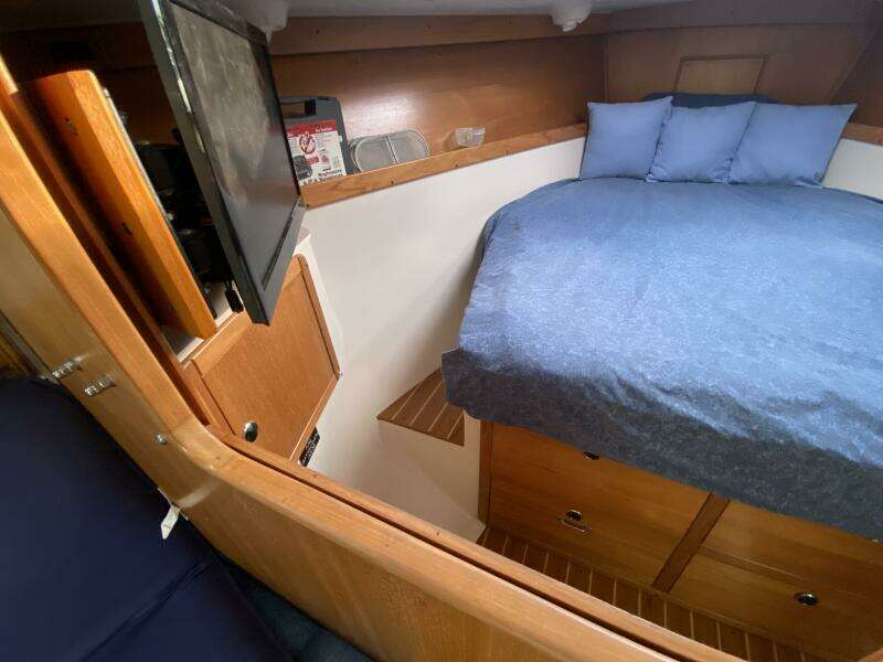 Loonseeker 31ft Catalina Yacht For Sale