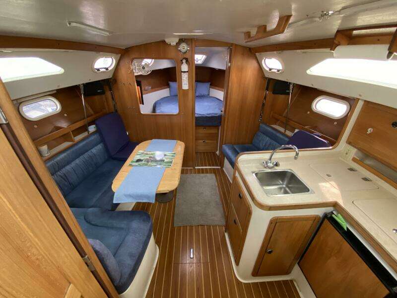 Loonseeker 31ft Catalina Yacht For Sale