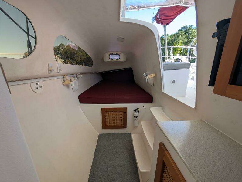 Skydusky 30ft Maine Cat Yacht For Sale