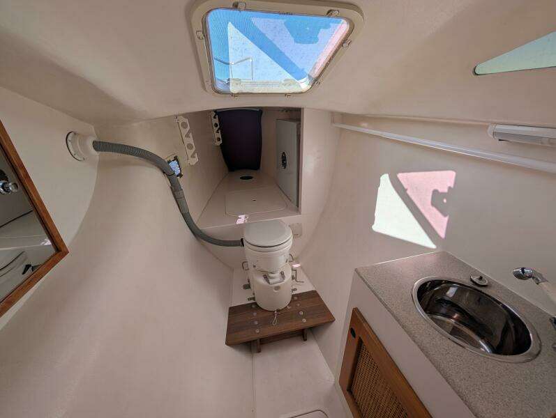 Skydusky 30ft Maine Cat Yacht For Sale