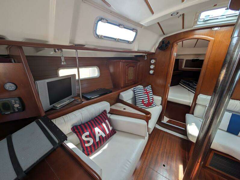 Renaissance 36ft Beneteau Yacht For Sale