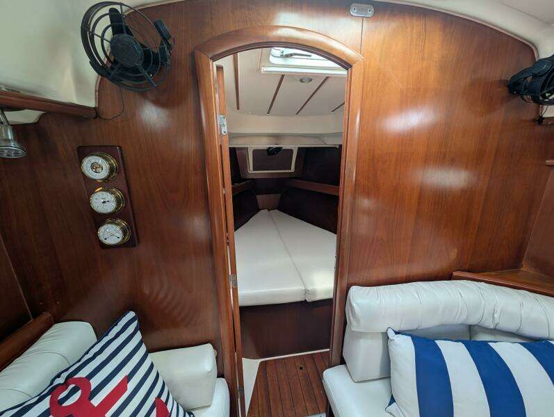 Renaissance 36ft Beneteau Yacht For Sale