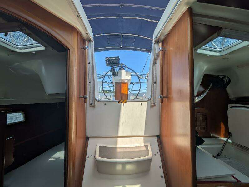 Renaissance 36ft Beneteau Yacht For Sale