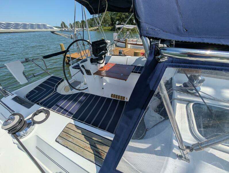Renaissance 36ft Beneteau Yacht For Sale