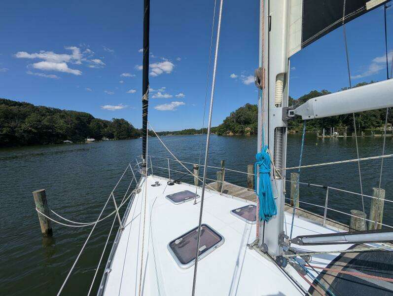 Sea Mistress IV 37ft Beneteau Yacht For Sale