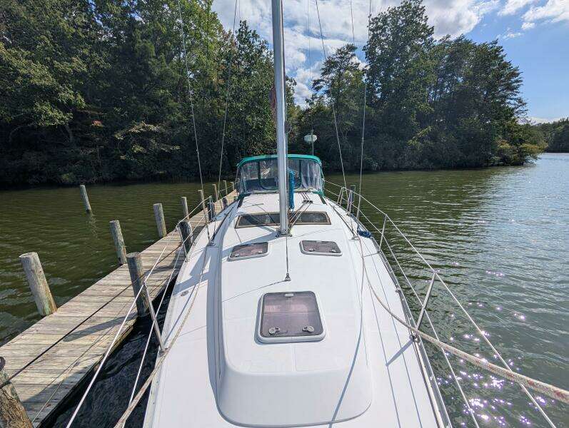Sea Mistress IV 37ft Beneteau Yacht For Sale