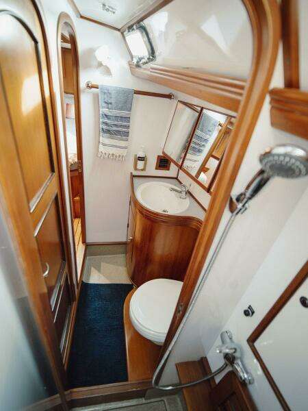 Guest Head and Shower