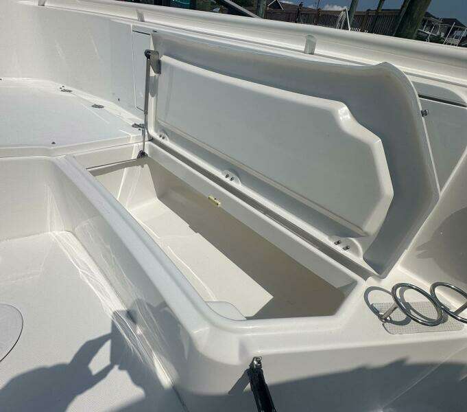 Pebbles 35ft Everglades Yacht For Sale