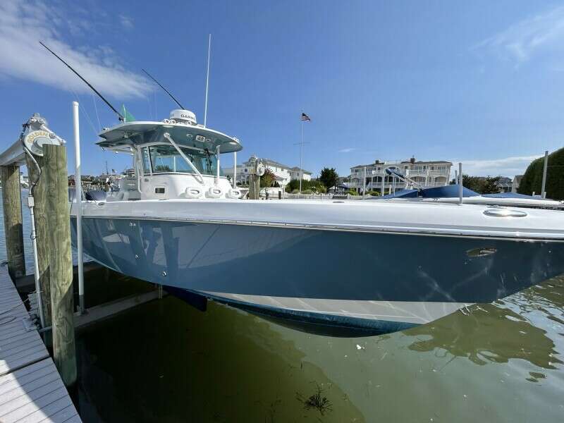 Pebbles 35ft Everglades Yacht For Sale