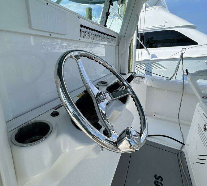 Pebbles 35ft Everglades Yacht For Sale