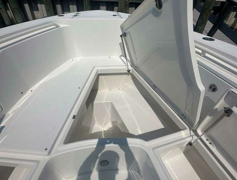 Pebbles 35ft Everglades Yacht For Sale