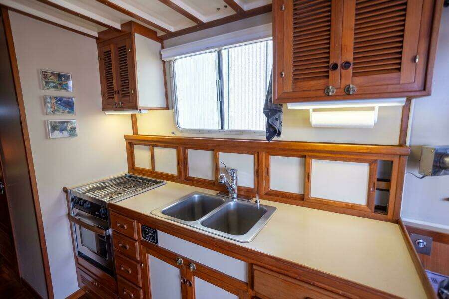 Amazing Grace 36ft Kadey Krogen Yacht For Sale