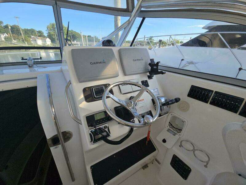 29ft Century Yacht For Sale