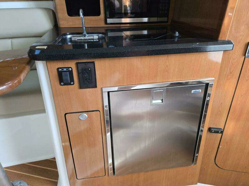29ft Century Yacht For Sale