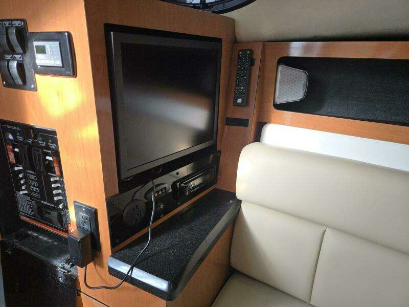 29ft Century Yacht For Sale