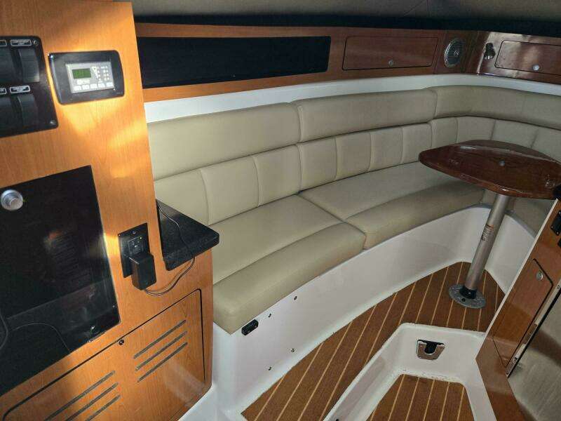 29ft Century Yacht For Sale