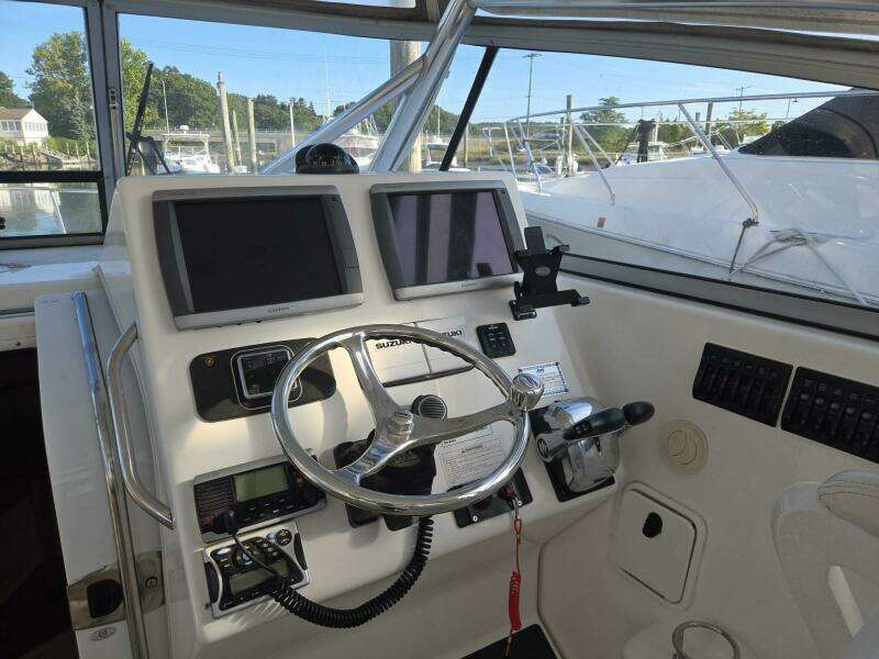 29ft Century Yacht For Sale