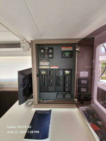 Making Connections II 45ft Leopard Yacht For Sale