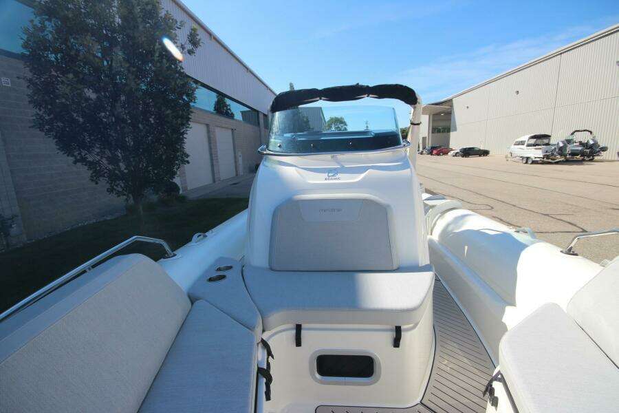 In Stock 29ft Zodiac Yacht For Sale