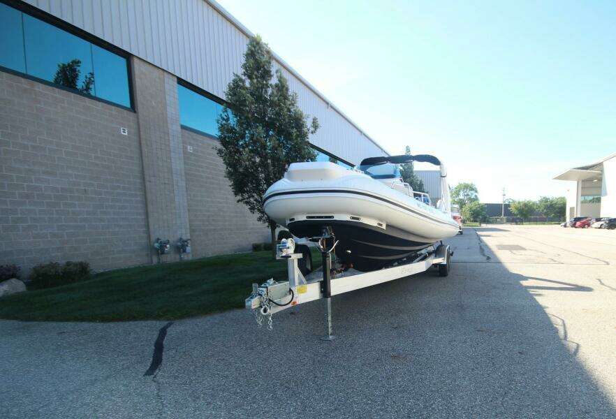 In Stock 29ft Zodiac Yacht For Sale