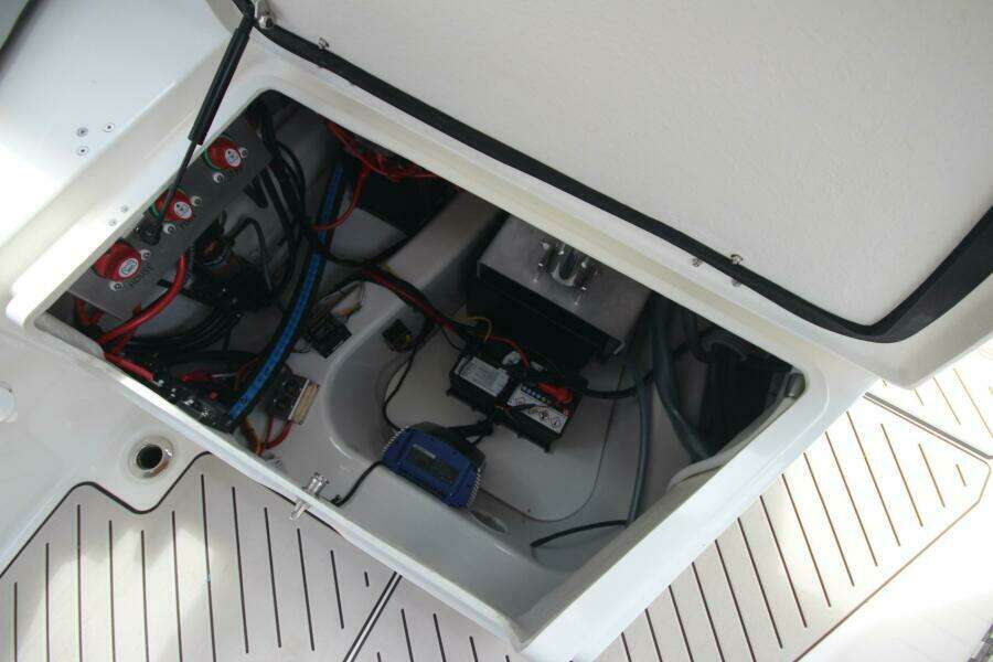 In Stock 29ft Zodiac Yacht For Sale