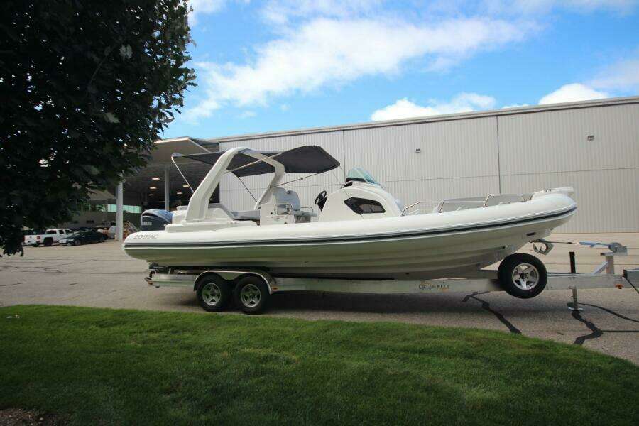 In Stock 29ft Zodiac Yacht For Sale
