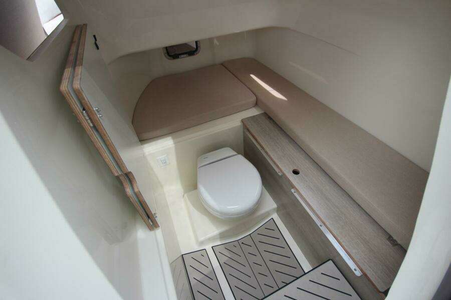 In Stock 29ft Zodiac Yacht For Sale
