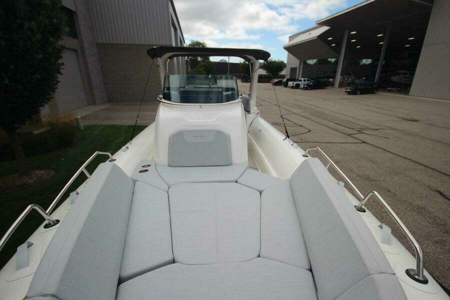 In Stock 29ft Zodiac Yacht For Sale