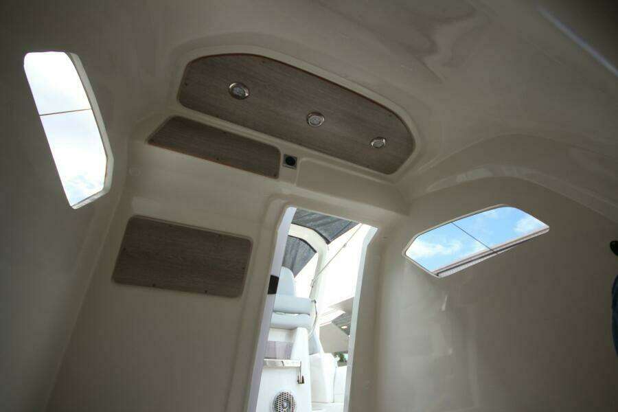 In Stock 29ft Zodiac Yacht For Sale