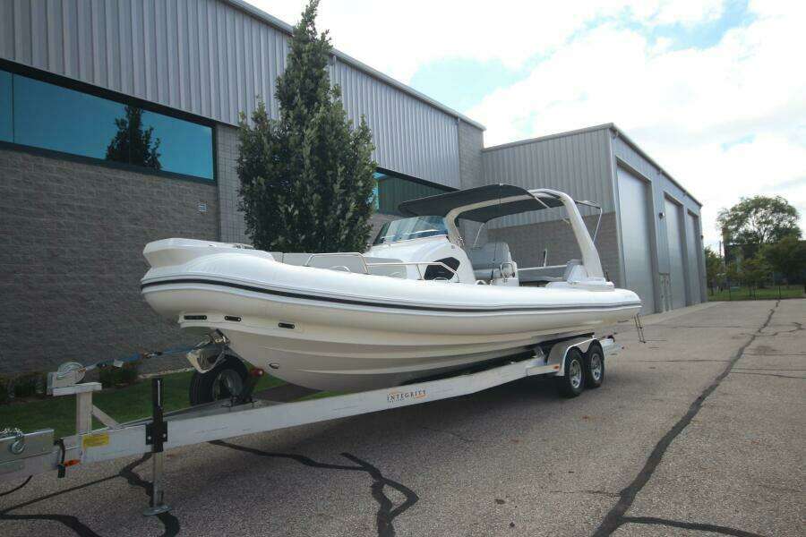 In Stock 29ft Zodiac Yacht For Sale