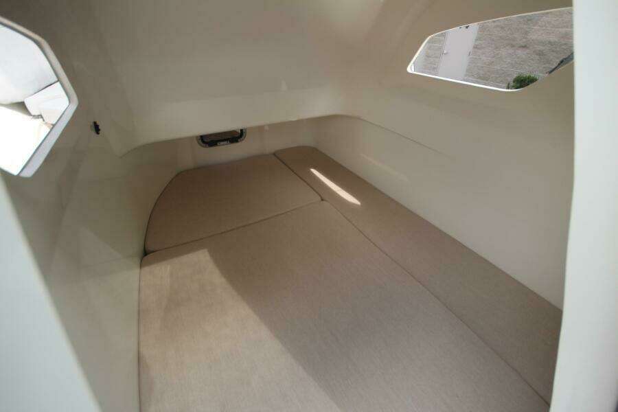In Stock 29ft Zodiac Yacht For Sale