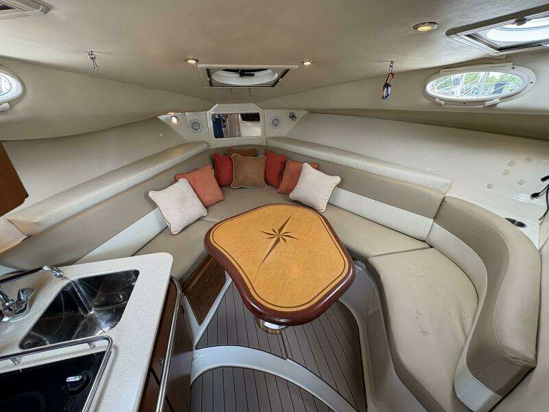 2009 Wellcraft 340 Coastal 