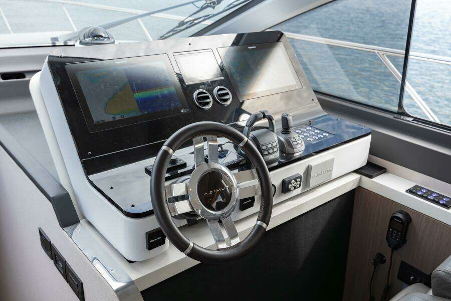 DOLCE VITA 60ft Azimut Yacht For Sale