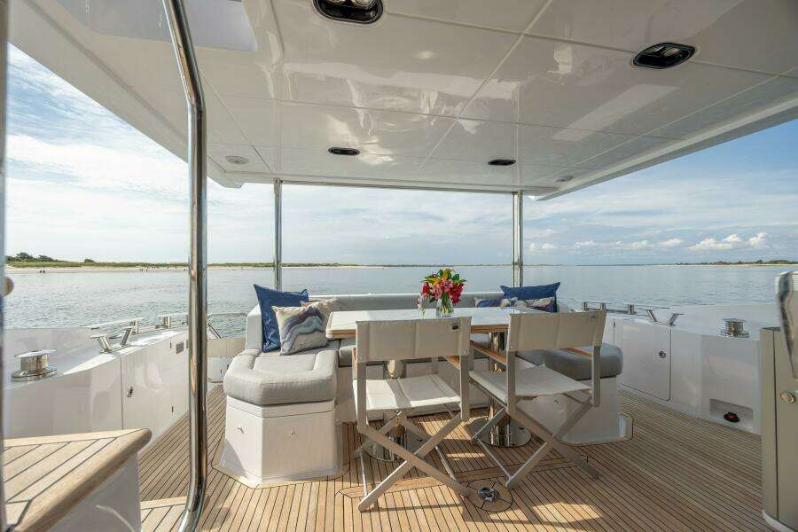 DOLCE VITA 60ft Azimut Yacht For Sale