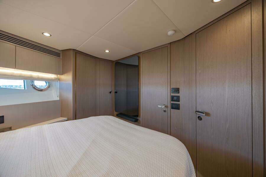 DOLCE VITA 60ft Azimut Yacht For Sale