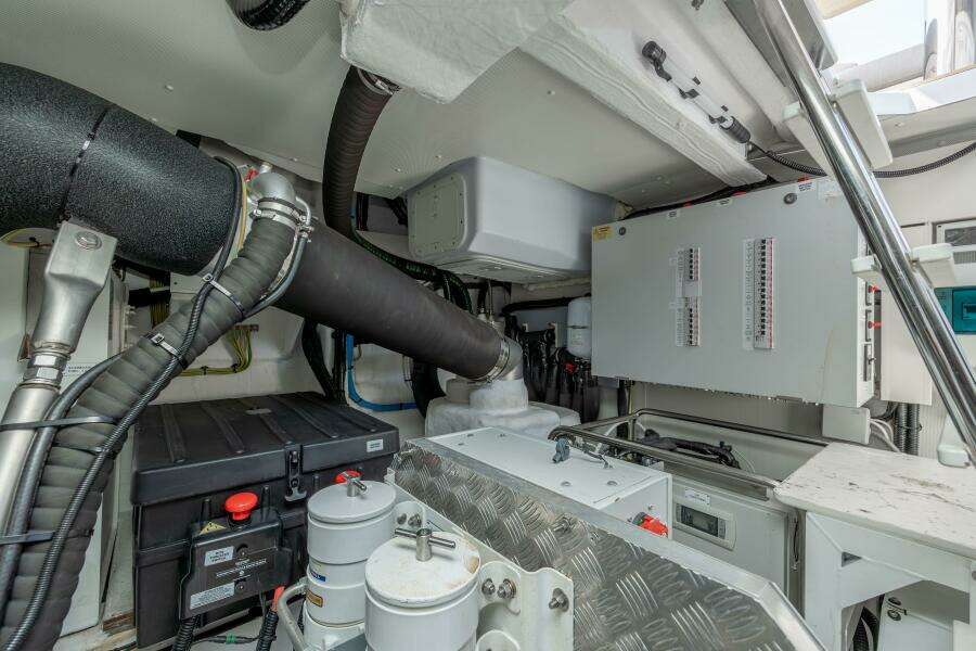 DOLCE VITA 60ft Azimut Yacht For Sale