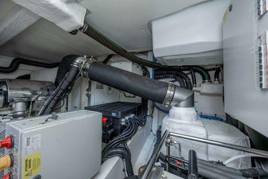 DOLCE VITA 60ft Azimut Yacht For Sale